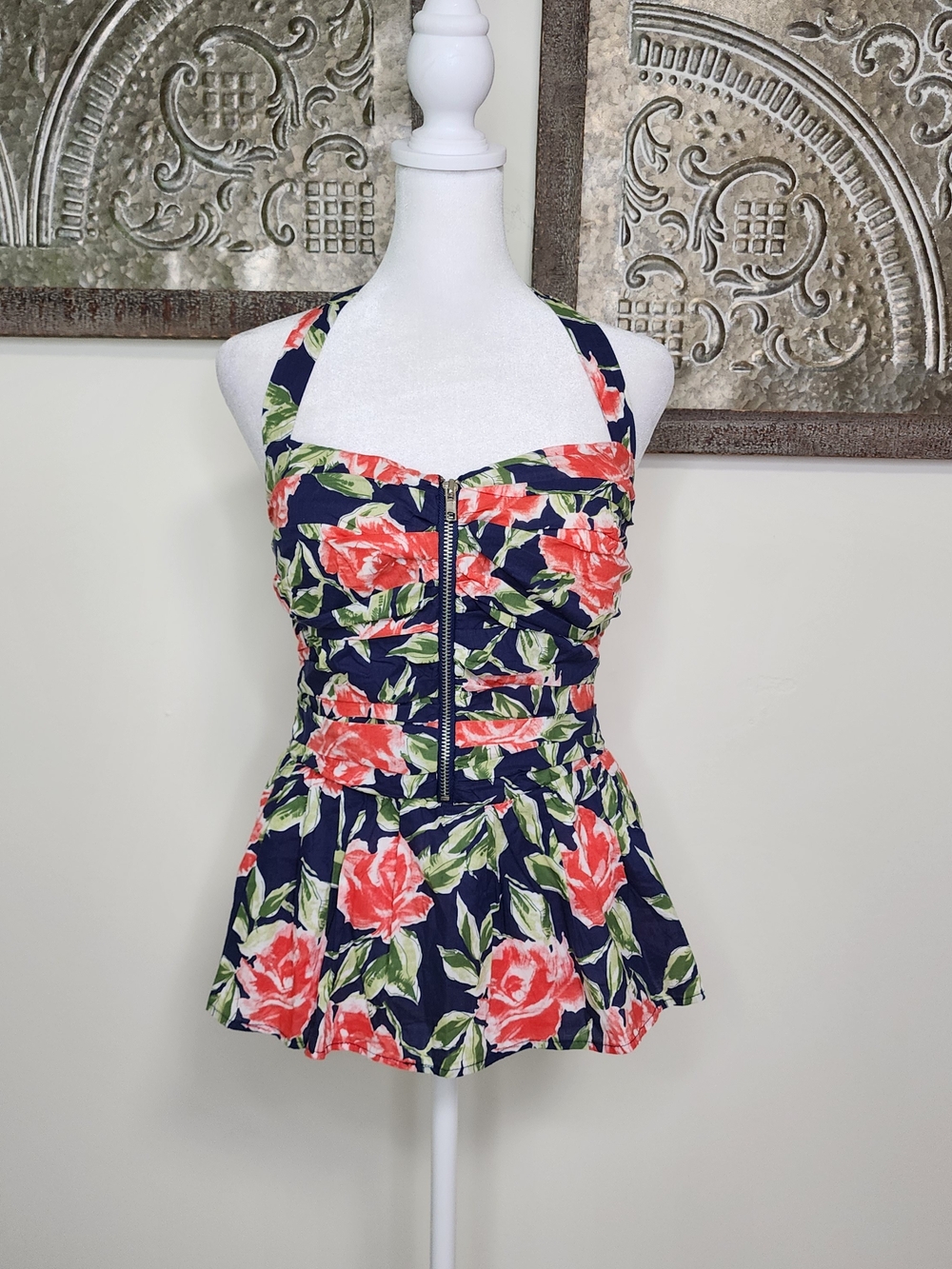 Do & Be Floral Navy Zip Up Peplum Halter Neck Top Small Garden Summer Casual